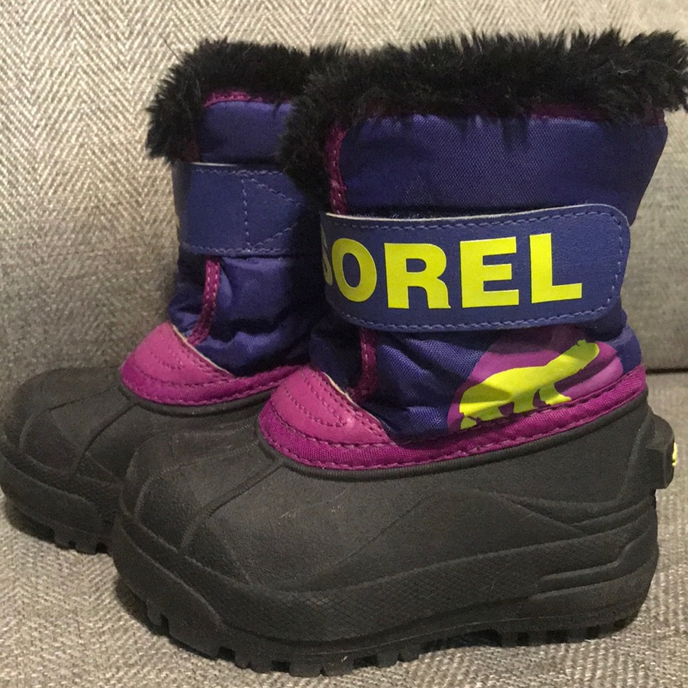 Sorel kid winter boots